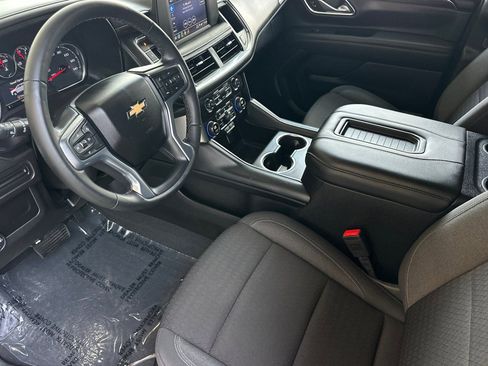 Used 2024 Chevrolet Tahoe LS RWD image 10