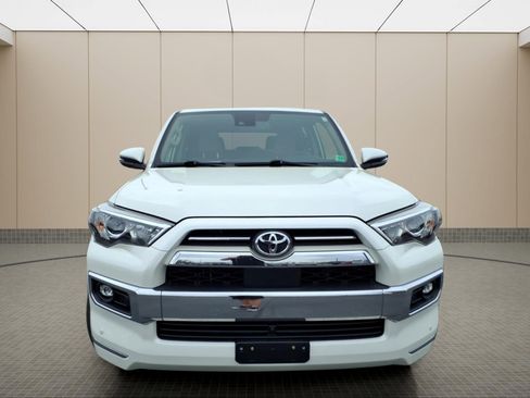 Used 2023 Toyota 4Runner Limited AWD/4WD image 4