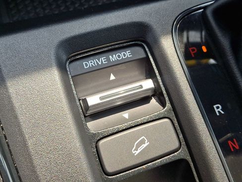 Used 2023 Honda CR-V Sport image 24