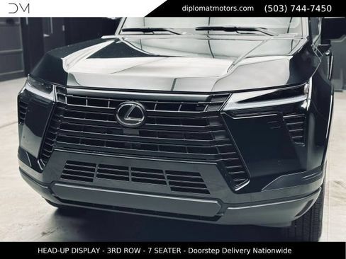 Used 2026 Lexus GX 550 w/ Accessory Package (2T) AWD/4WD image 14