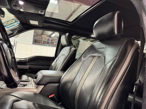 Used 2018 Ford F150 Platinum w/ Equipment Group 701A Luxury image 14