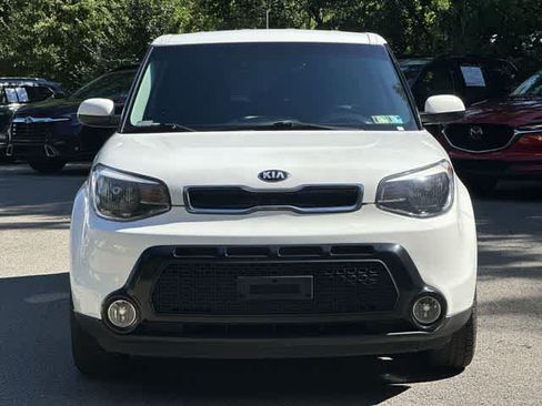 Used 2016 Kia Soul + FWD image 18