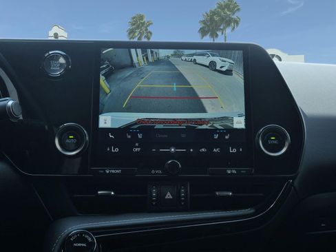 Used 2025 Lexus NX 350 AWD w/ Premium Package image 15