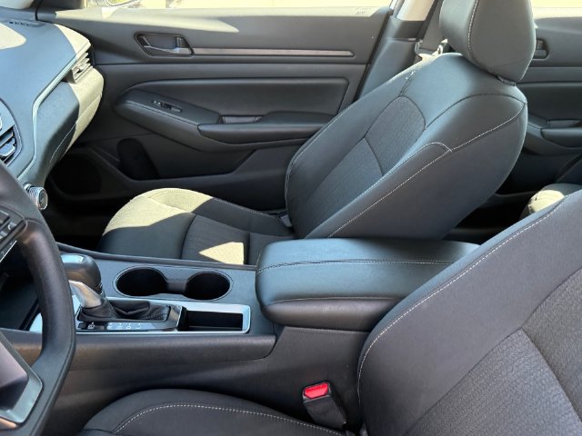 Used 2024 Nissan Altima 2.5 S FWD image 8