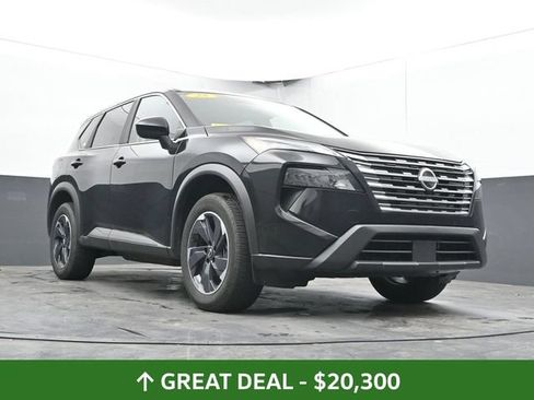 Used 2025 Nissan Rogue SV FWD image 27