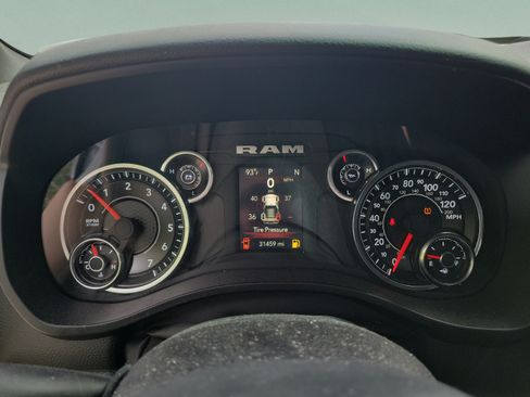 Used 2024 RAM 1500 Big Horn RWD image 26