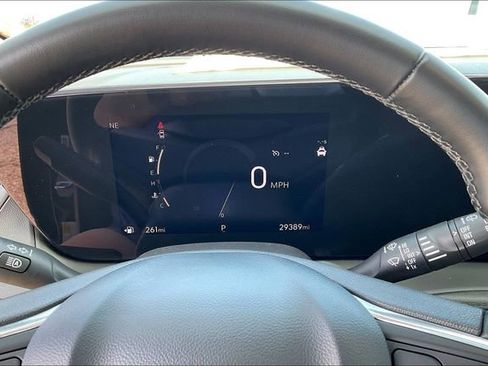 Used 2024 Buick Encore GX Sport Touring image 18