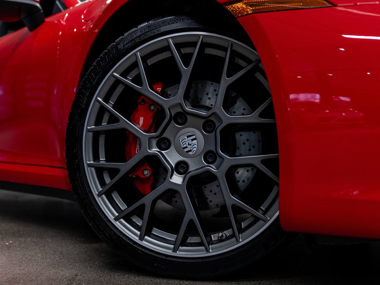Certified 2020 Porsche 911 Carrera 4S AWD/4WD image 12