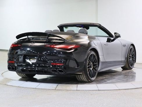 Used 2022 Mercedes-Benz SL 55 AMG 4MATIC w/ Driver Assistance Package image 14