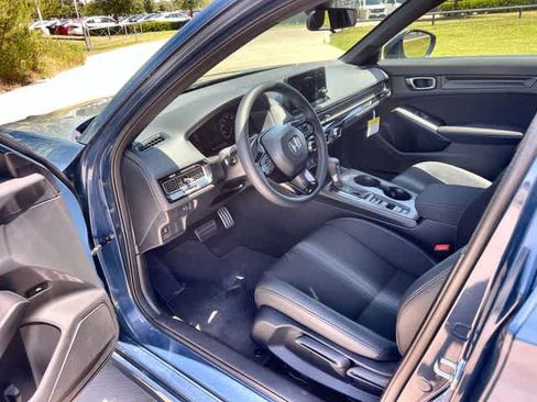 Used 2026 Honda Civic Sport image 3
