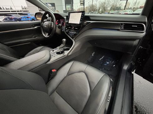 Used 2024 Toyota Camry XSE image 8