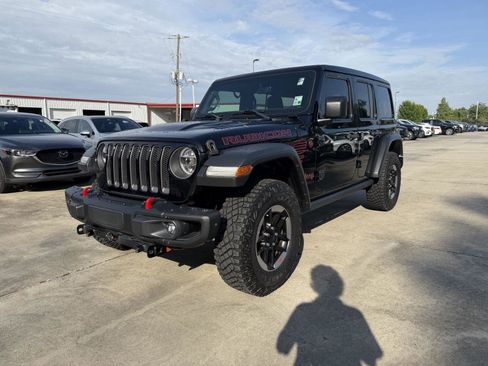 Used 2021 Jeep Wrangler Unlimited Rubicon AWD/4WD image 3