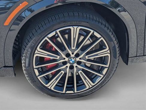 Used 2025 BMW X2 M35i w/ Premium Package image 24