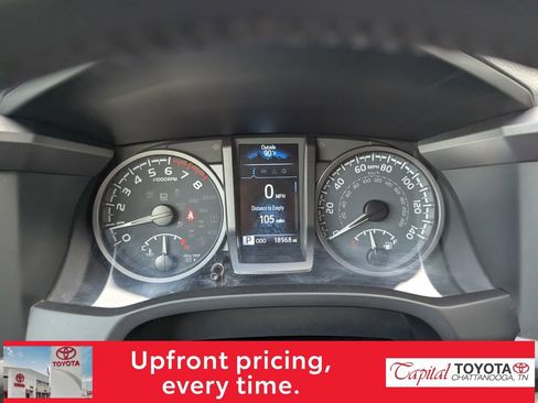 Used 2023 Toyota Tacoma TRD Off-Road AWD/4WD image 18