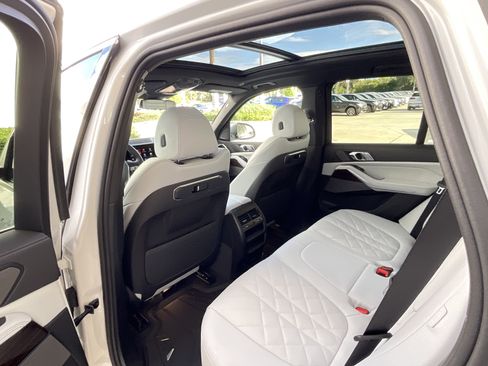 New 2026 BMW X5 sDrive40i w/ Premium Package image 24