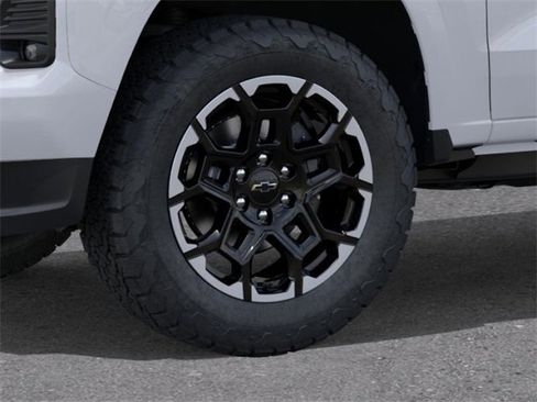 New 2026 Chevrolet Colorado Z71 w/ Technology Package AWD/4WD image 9