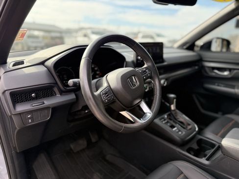 Used 2025 Honda CR-V Sport-L image 10