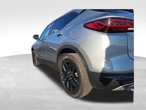 Used 2024 Chevrolet Blazer LT image 10