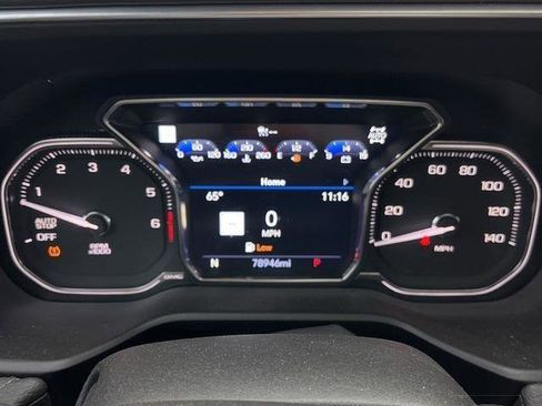 Used 2021 GMC Yukon Denali w/ Denali Premium Package image 12