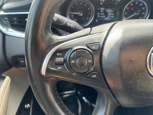 Used 2018 Buick Enclave Essence image 50