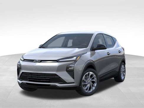 New 2027 Chevrolet Bolt LT FWD image 6