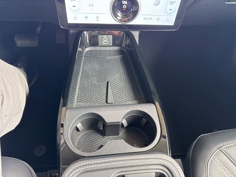 Certified 2025 Ford Mustang Mach-E Premium image 30