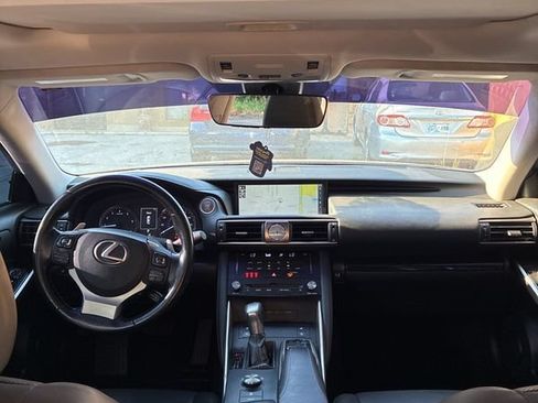 Used 2017 Lexus IS 200t w/ Navigation System Package RWD image 5