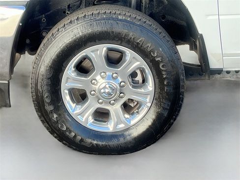 Used 2022 RAM 2500 Big Horn w/ Level 1 Equipment Group image 30