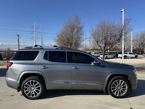 Used 2021 GMC Acadia Denali w/ Denali Ultimate Package image 6