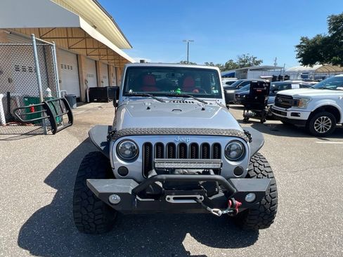 Used 2015 Jeep Wrangler Unlimited Sport w/ Quick Order Package 24S AWD/4WD image 2