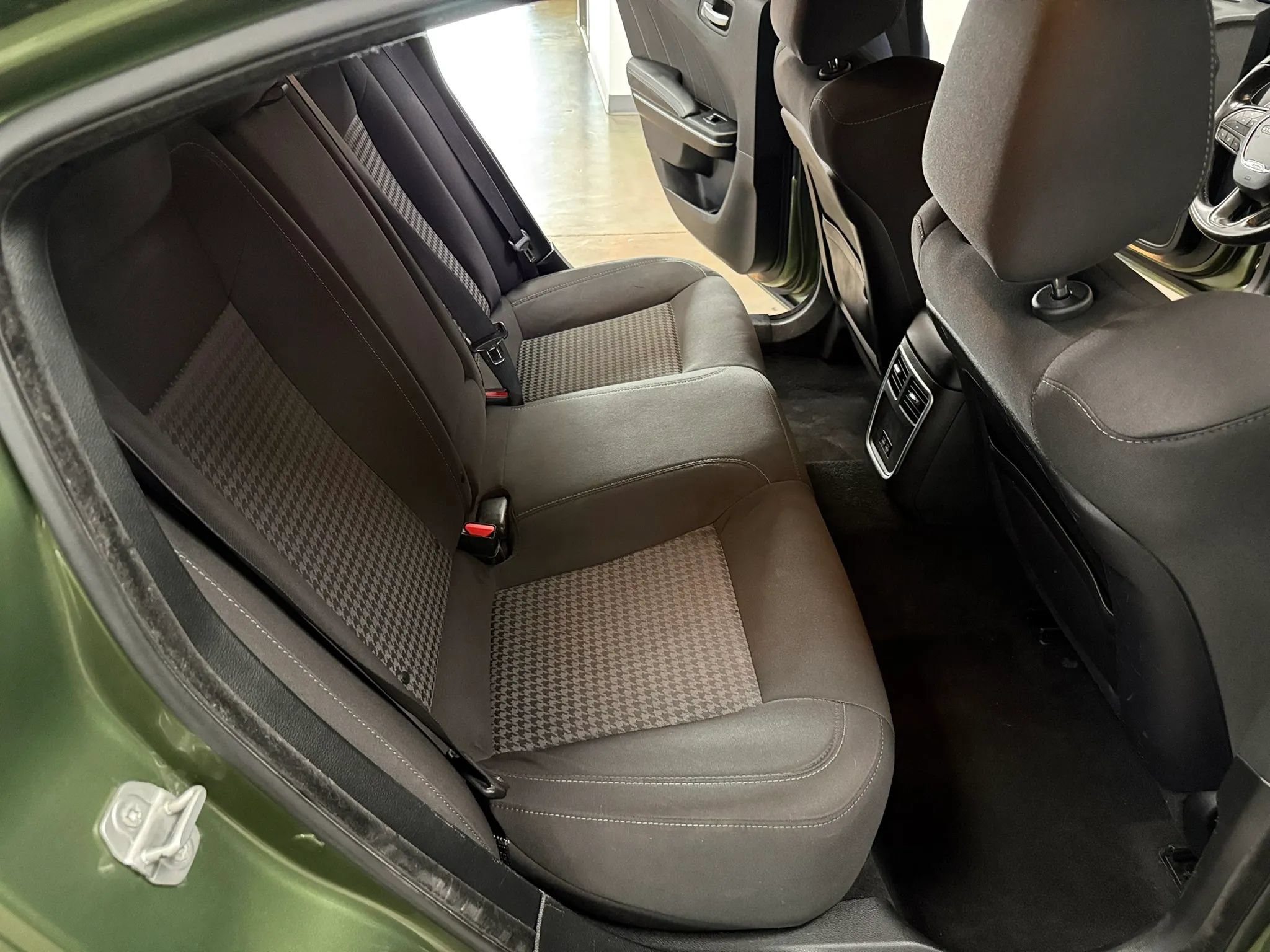 Used 2022 Dodge Charger GT RWD image 12