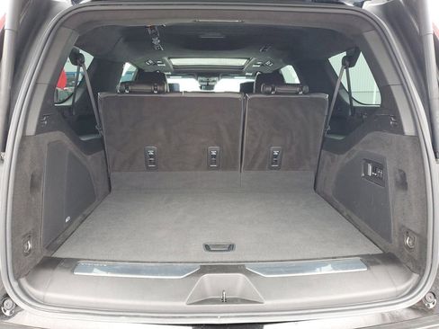 Used 2023 Cadillac Escalade ESV Sport Platinum w/ Heavy-Duty Trailer Package image 33