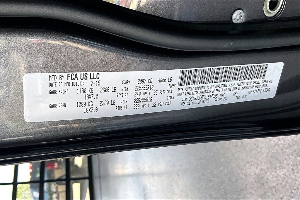 Used 2019 Jeep Compass Limited AWD/4WD image 18