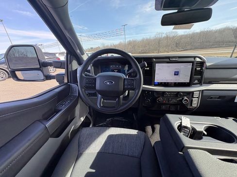 New 2026 Ford F250 XLT w/ XLT Premium Package image 25