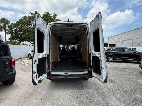 Used 2015 Ford Transit 250 148 High Roof RWD image 9