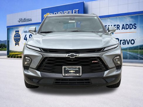Used 2025 Chevrolet Blazer RS w/ Driver Confidence II Package FWD image 2