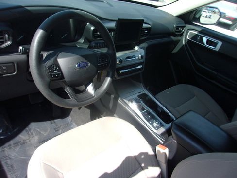 Used 2021 Ford Explorer 4WD image 10
