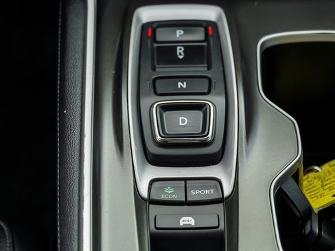 Used 2019 Honda Accord EX-L image 40