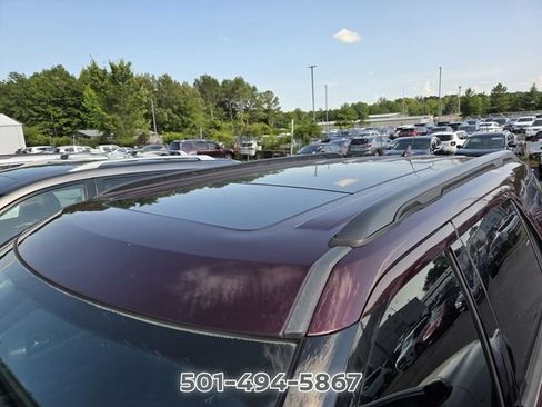 Used 2019 Ford Explorer XLT w/ Equipment Group 202A FWD image 5