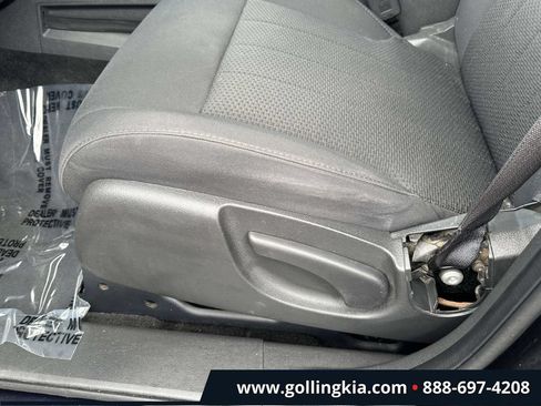 Used 2011 Jeep Liberty Sport w/ Popular Equipment Group AWD/4WD image 18