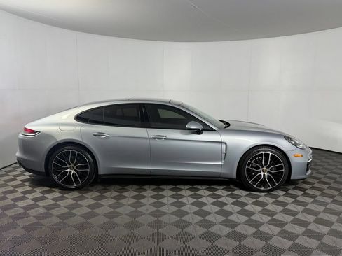Used 2023 Porsche Panamera w/ Premium Package RWD image 4
