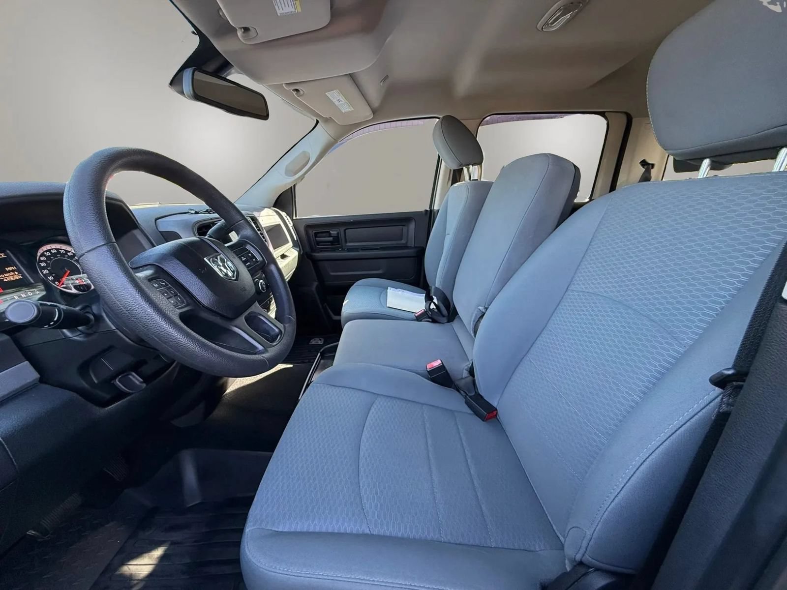 Used 2018 RAM 3500 Tradesman w/ Chrome Appearance Group AWD/4WD image 30