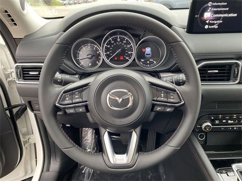 New 2025 MAZDA CX-5 Carbon Edition image 16