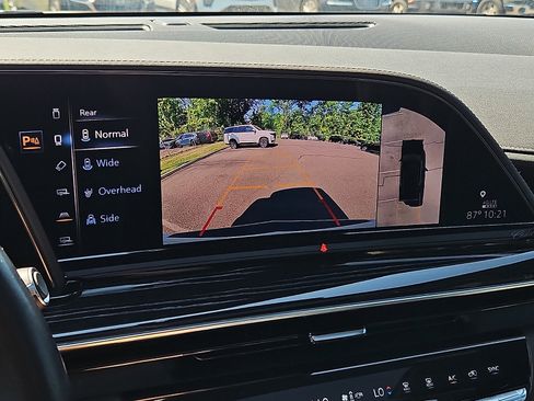 Used 2021 Cadillac Escalade Sport w/ Driver Assist Tech Package AWD/4WD image 20