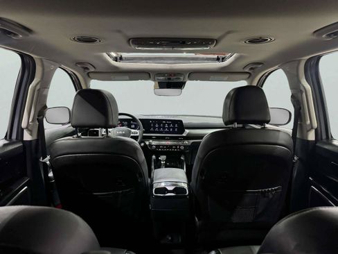 Used 2025 Kia Telluride S FWD image 50