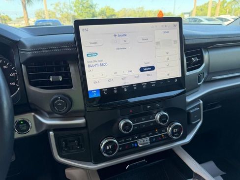 Used 2023 Ford Expedition XLT AWD/4WD image 16