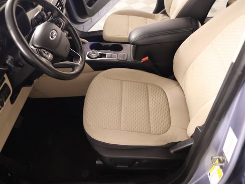 Used 2022 Ford Escape SE w/ Convenience Package FWD image 12