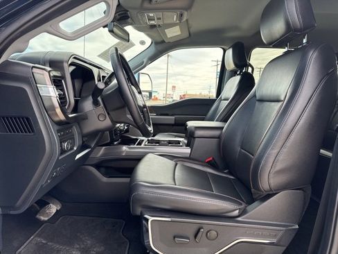 Used 2024 Ford F250 Lariat w/ Chrome Package image 2