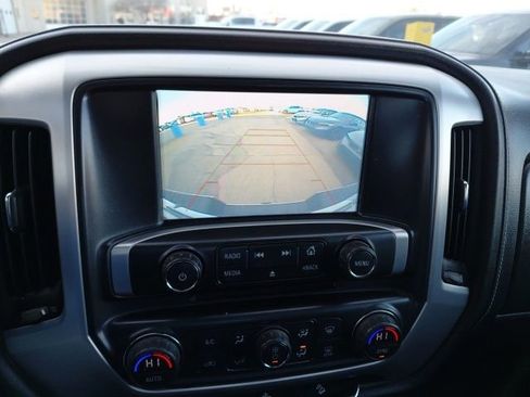 Used 2018 GMC Sierra 1500 SLE w/ SLE Value Package image 17