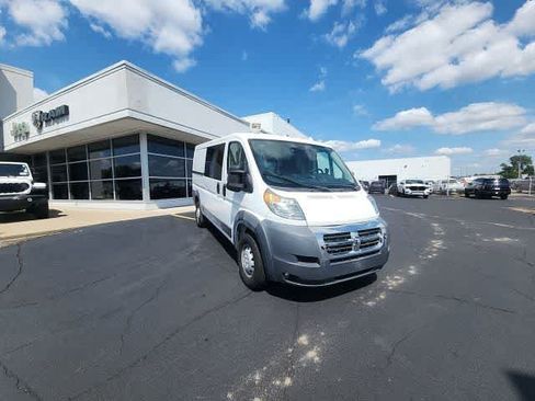 Used 2016 RAM ProMaster 1500 w/ Premium Appearance Group FWD image 7